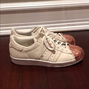 Adidas Superstar Sneakers